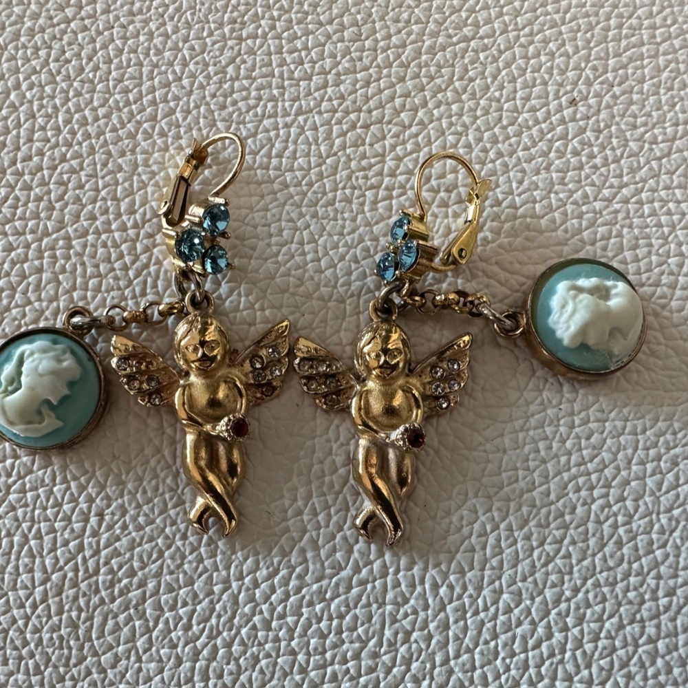Dolce&Gabbana  cherubs with crystals earrings - Picture 9 of 10